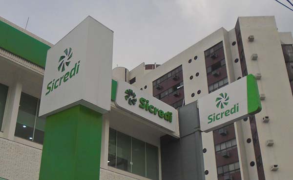 Sicredi consolida atuação e ultrapassa 10 milhões de associados