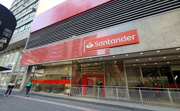  Ex-agência bancária vai a leilão por R$ 30 milhões em Curitiba