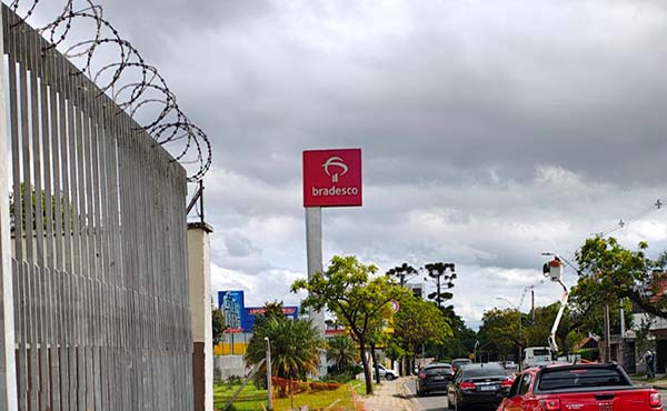 Bradesco, Caixa e BRB lideram reclamações no BC