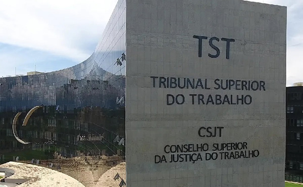  Justiça do Trabalho multa Ortobom em R$ 300 mil por falta de mulher na gerência