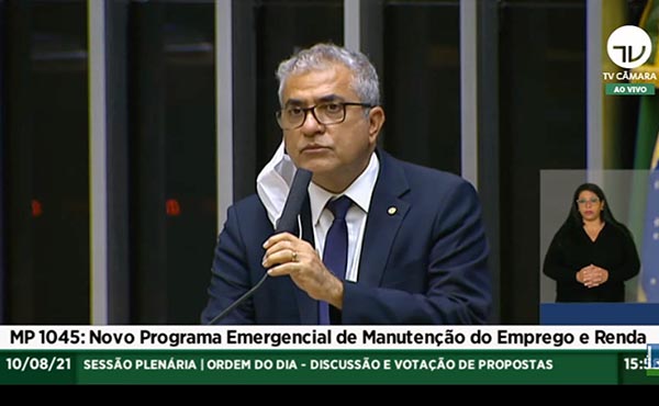 Câmara aprova MP de redução de jornada e salário, que incluiu ‘minirreforma’ trabalhista