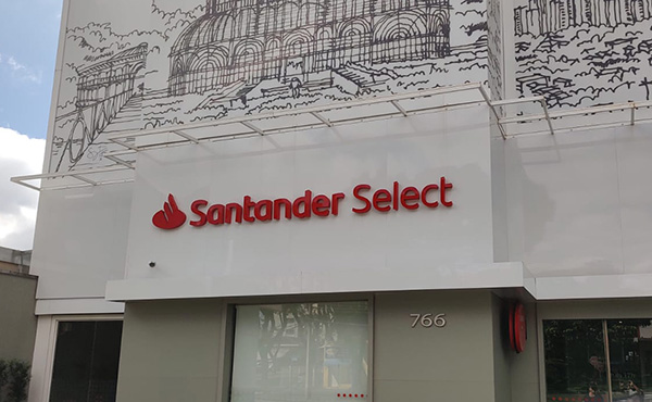  Juiz manda Santander indenizar gerente em MT por síndrome