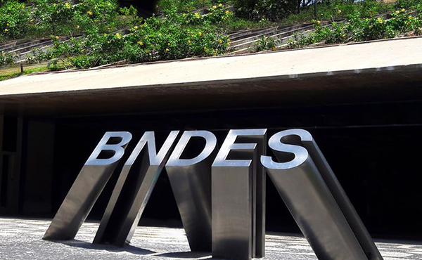 BNDES acelera crédito e bate lucro recorde no primeiro trimestre