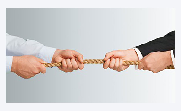 Cooperativas e fintechs desafiam bancos com 